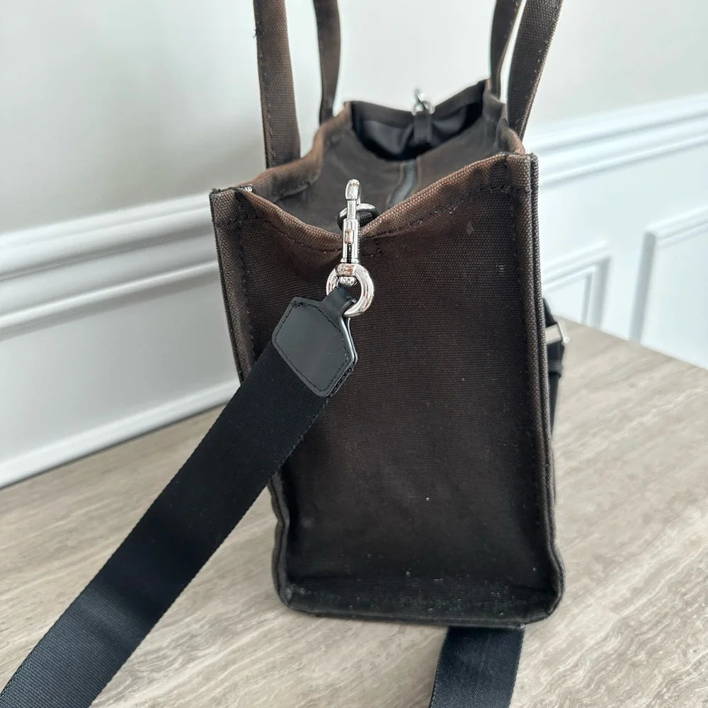 Marc Jacobs Black Canvas Tote Bag - Picture 8 of 11